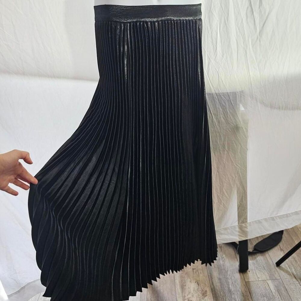 vintage y2k 2000s shiny satin accordion flowy a-line maxi skirt